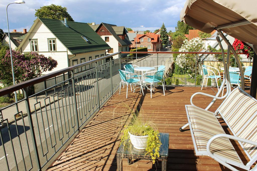 Embrace Hotel & Apartments Parnu Exterior photo