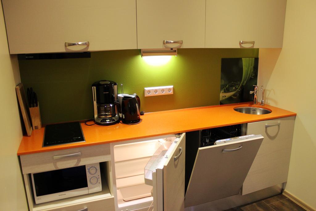 Embrace Hotel & Apartments Parnu Room photo